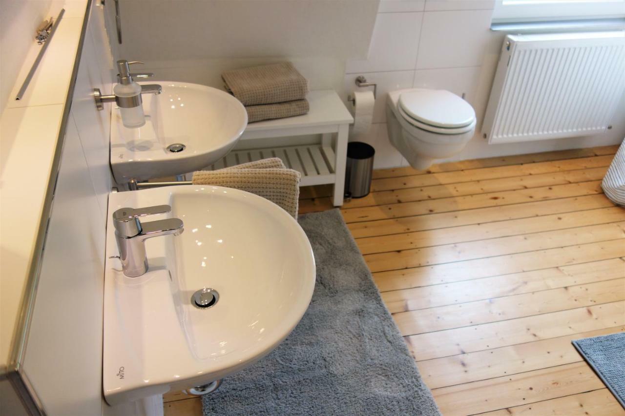 Ferienhaus Am Moselsteig Ürzig Esterno foto